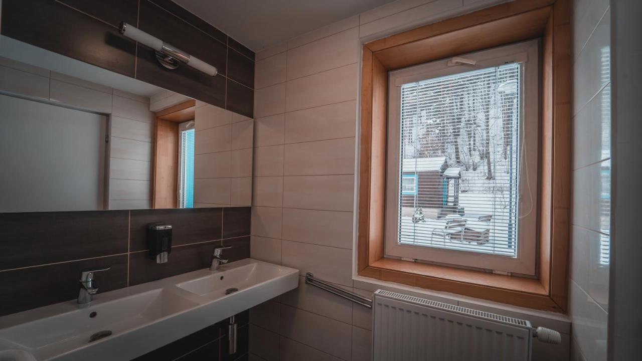 Kúpeľné domčeky - KÚPELE ČERVENÝ KLÁŠTOR Smerdžonka Exterior foto