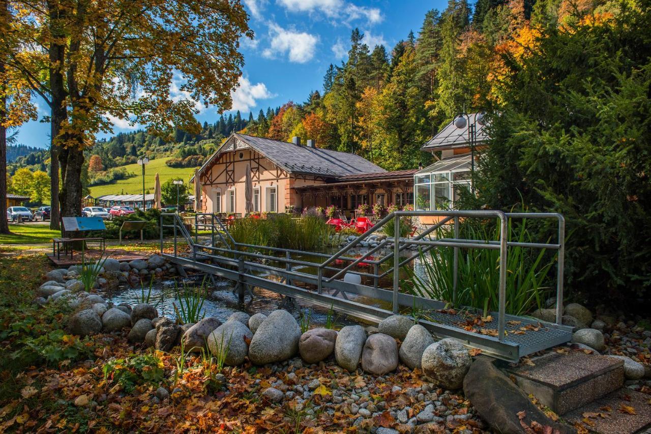Kúpeľné domčeky - KÚPELE ČERVENÝ KLÁŠTOR Smerdžonka Exterior foto