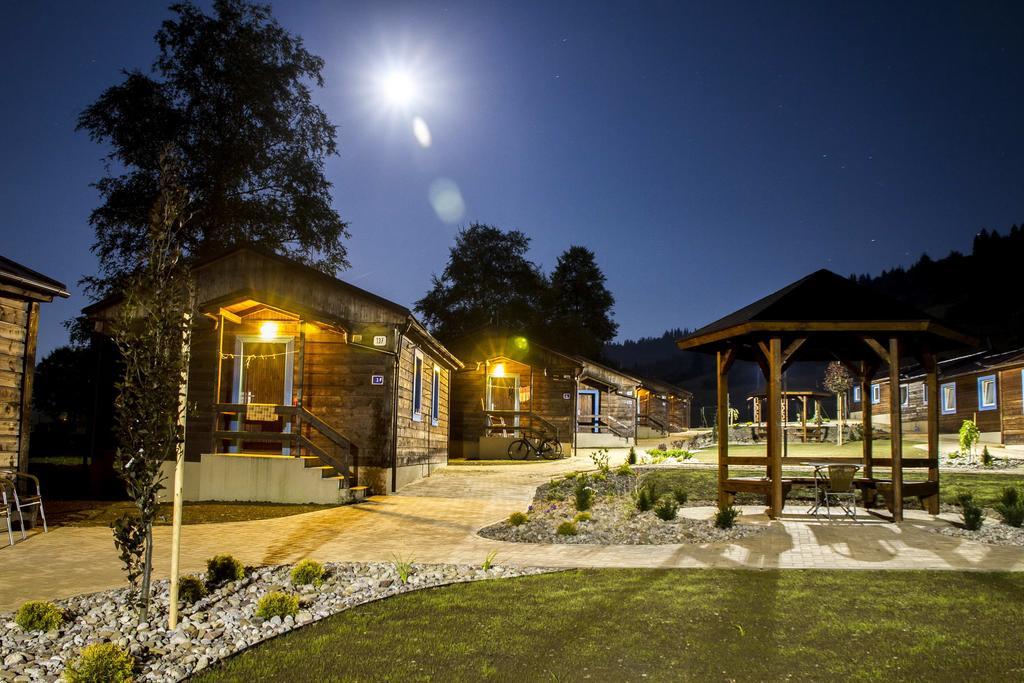Kúpeľné domčeky - KÚPELE ČERVENÝ KLÁŠTOR Smerdžonka Exterior foto